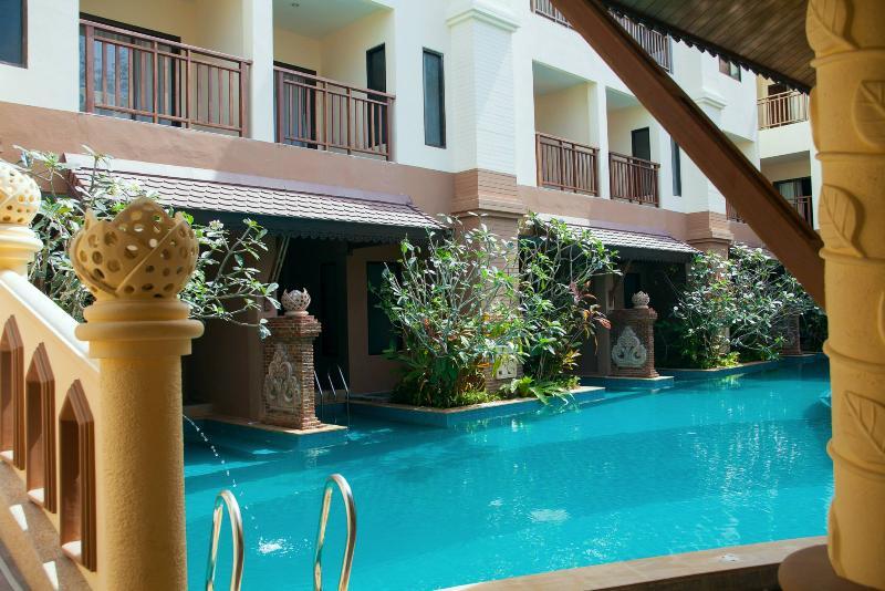 Shanaya Beach Resort & Spa Пхукет Экстерьер фото