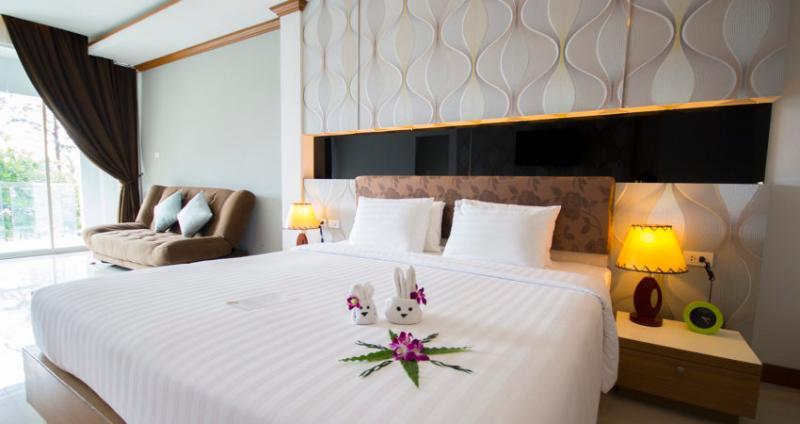 Shanaya Beach Resort & Spa Пхукет Экстерьер фото