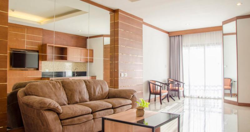 Shanaya Beach Resort & Spa Пхукет Экстерьер фото